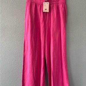 *H&M* NWT  M - Vibrant Pink Wide-Leg Pants